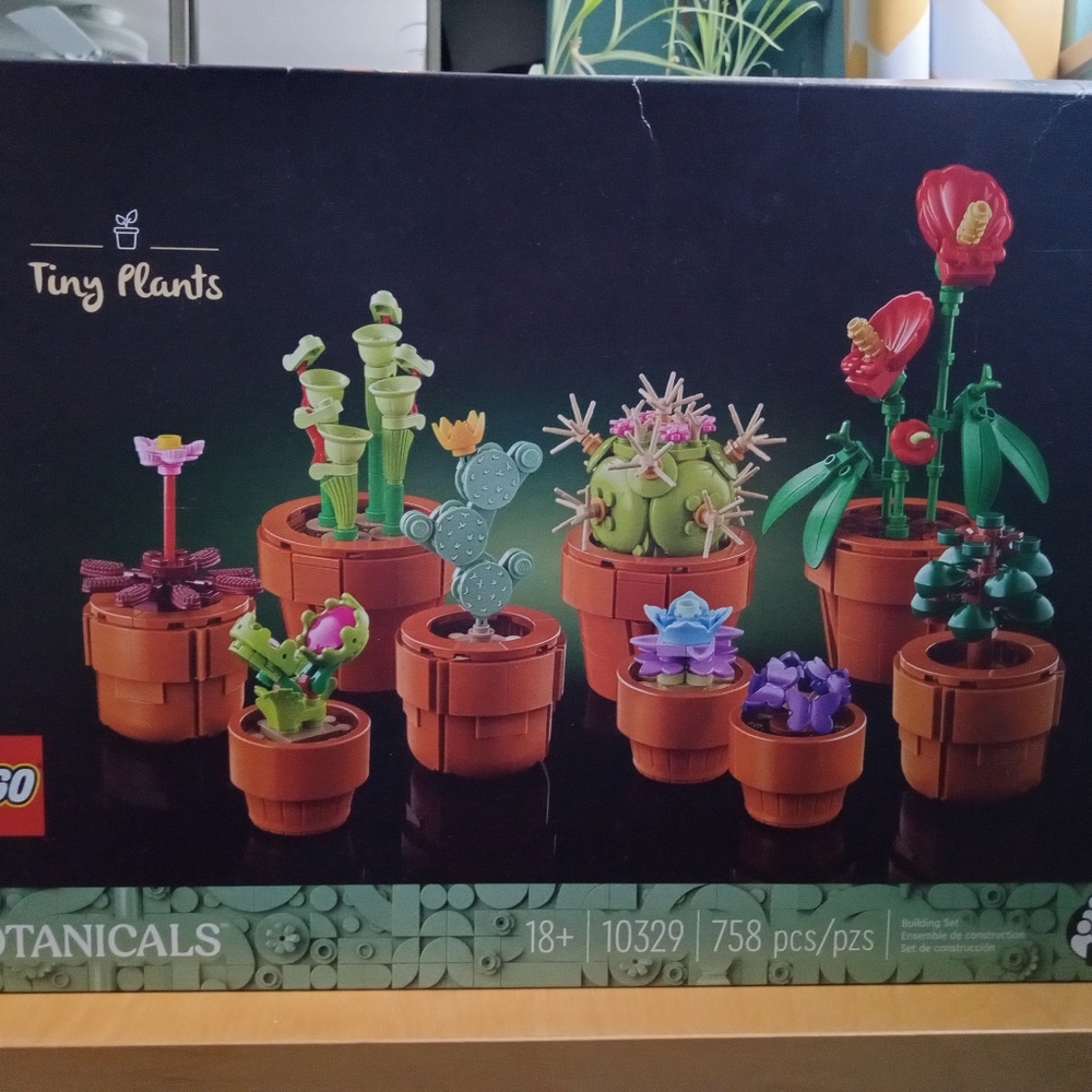 LEGO Botanical Collection Tiny Plants Set